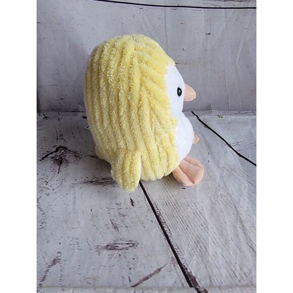 Babies R Us Yellow White Penguin Rattle Plush Baby Infant Toy Lovey 5" RARE - Picture 6 of 9